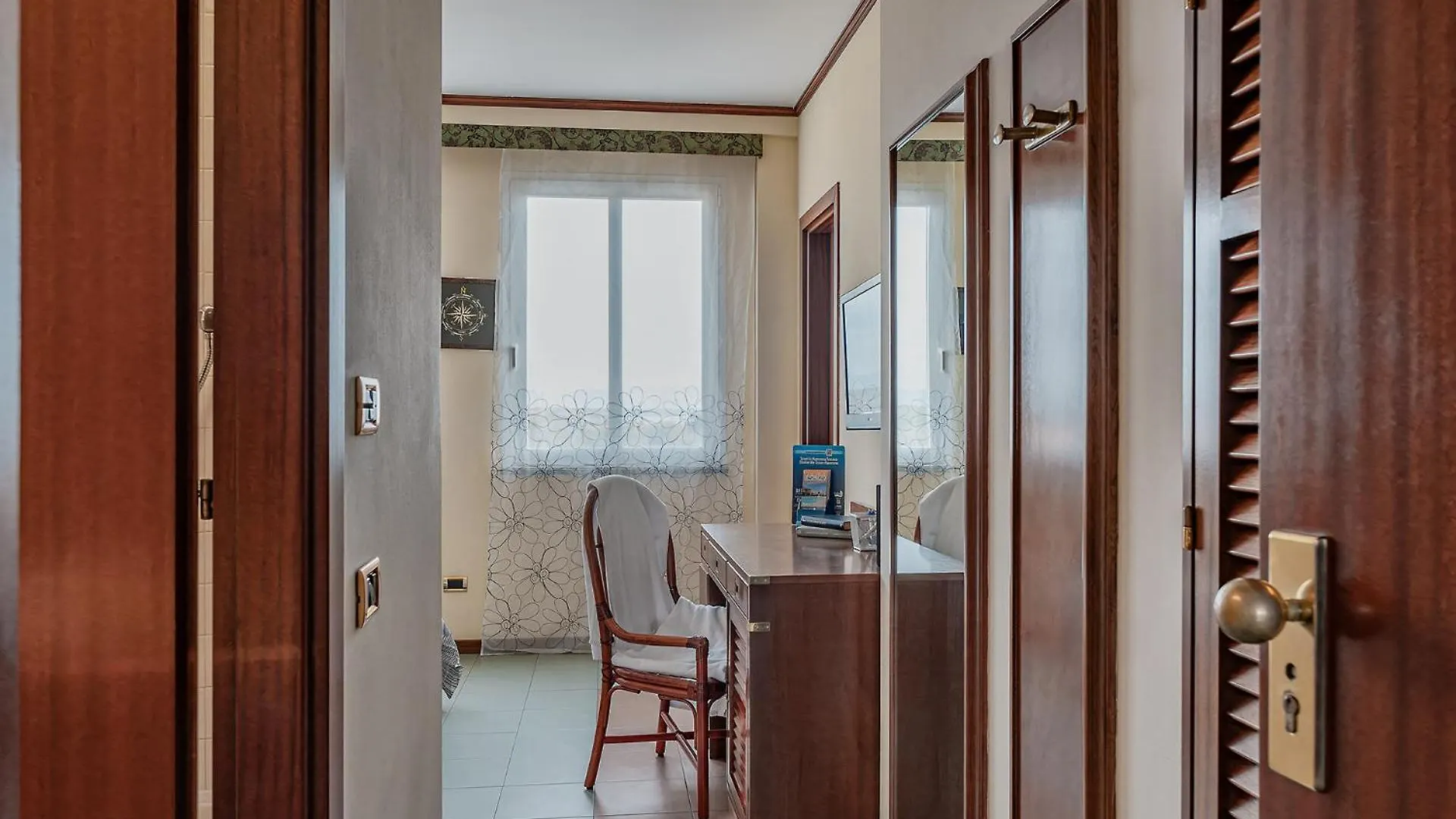 Vintage Hotel Tornese - Business & Events Cecina  Italy