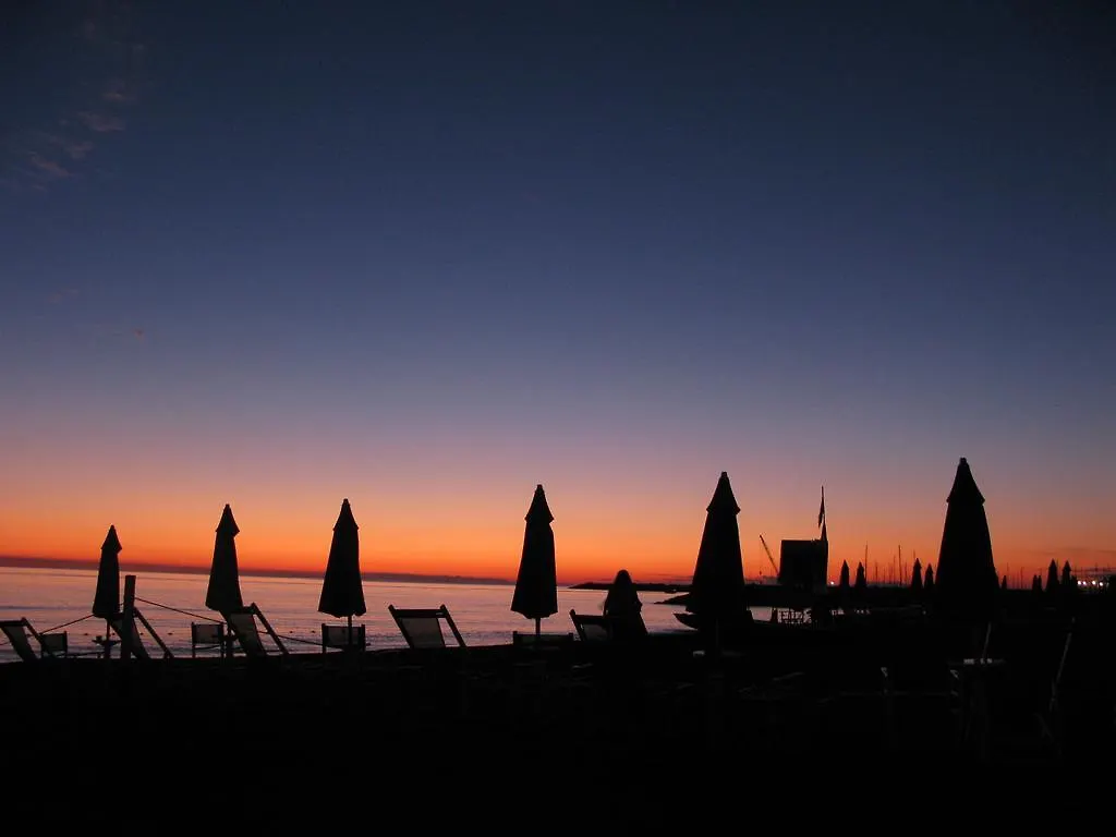 Vintage Hotel Tornese - Business & Events Cecina   Cecina (Livorno)