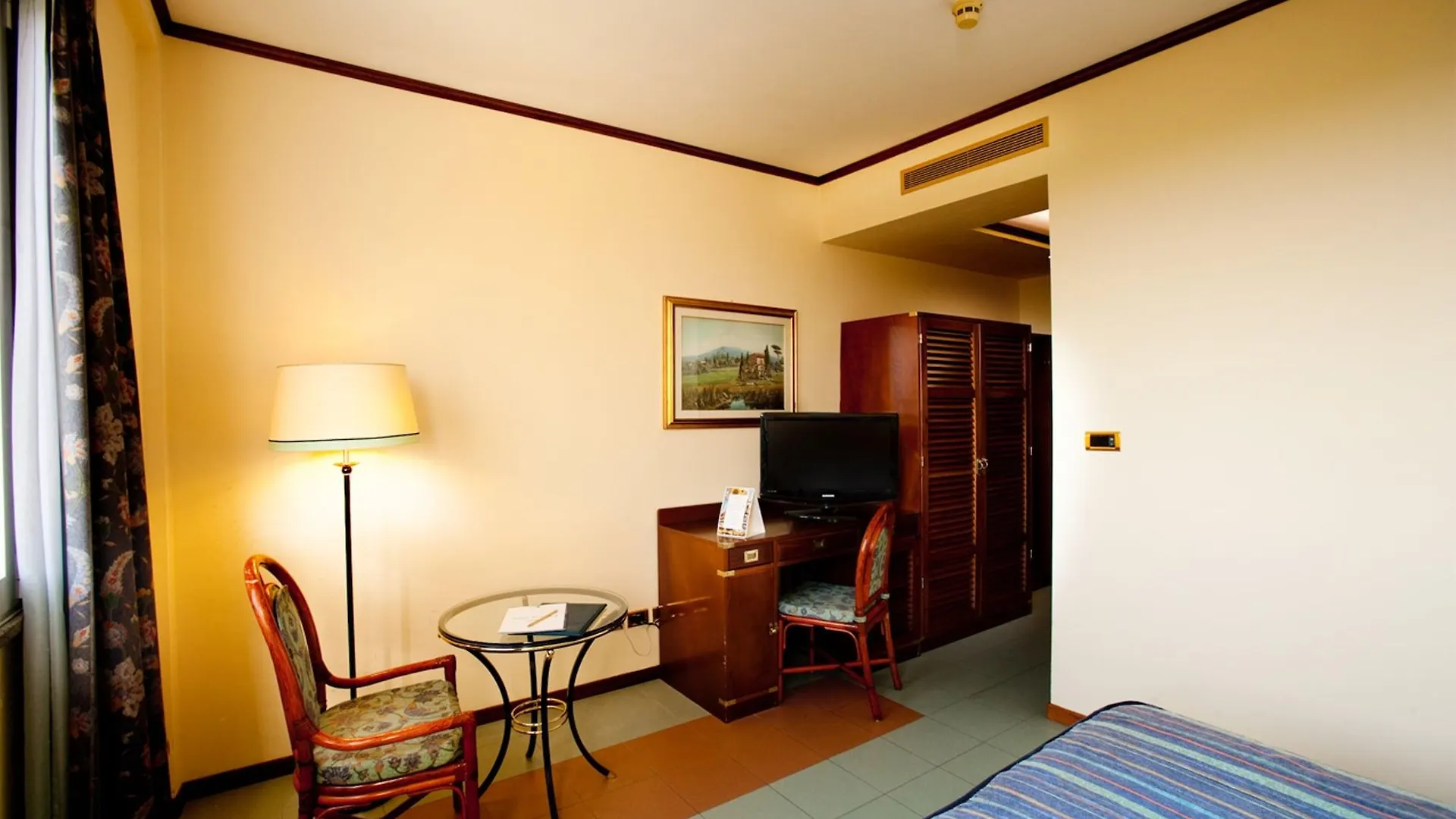 Vintage Hotel Tornese - Business & Events Cecina  Italien